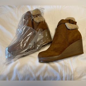 Tony Little Cheeks Booties
